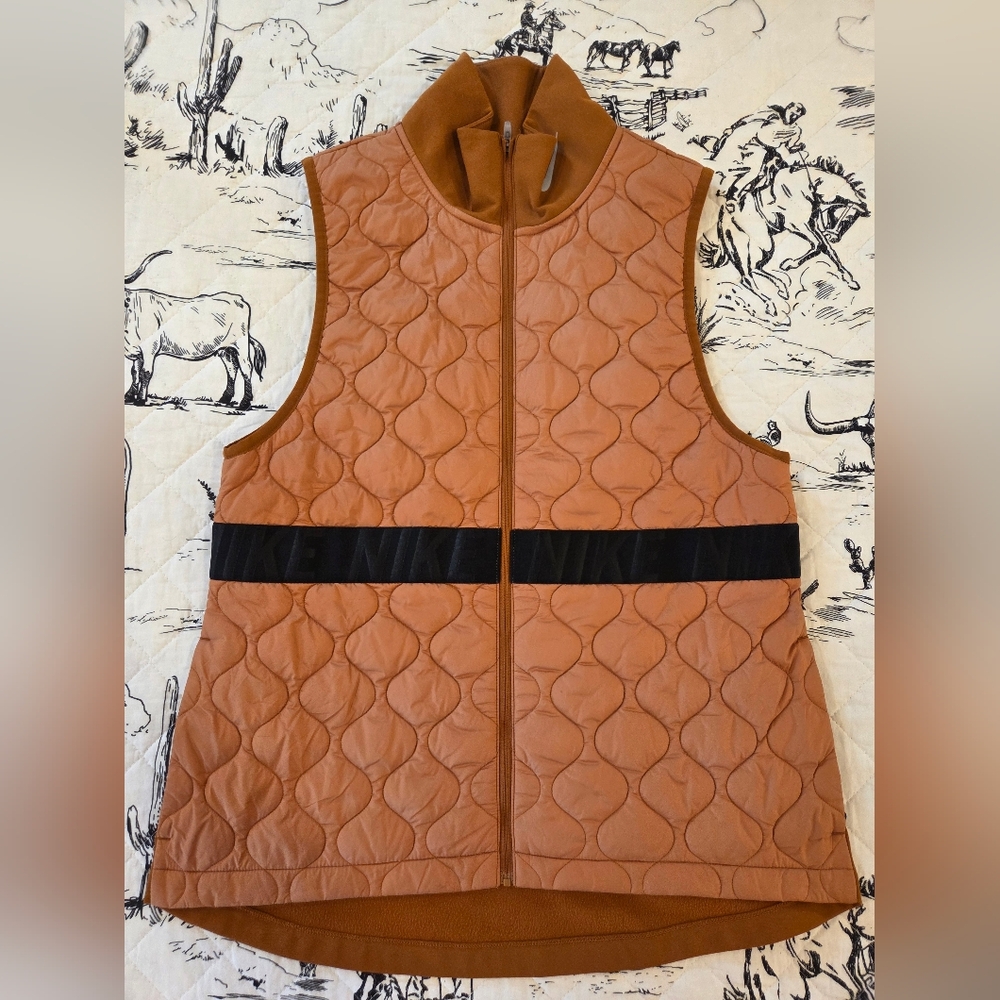 Nike Quilted Burnt Orange Vest Size Medium